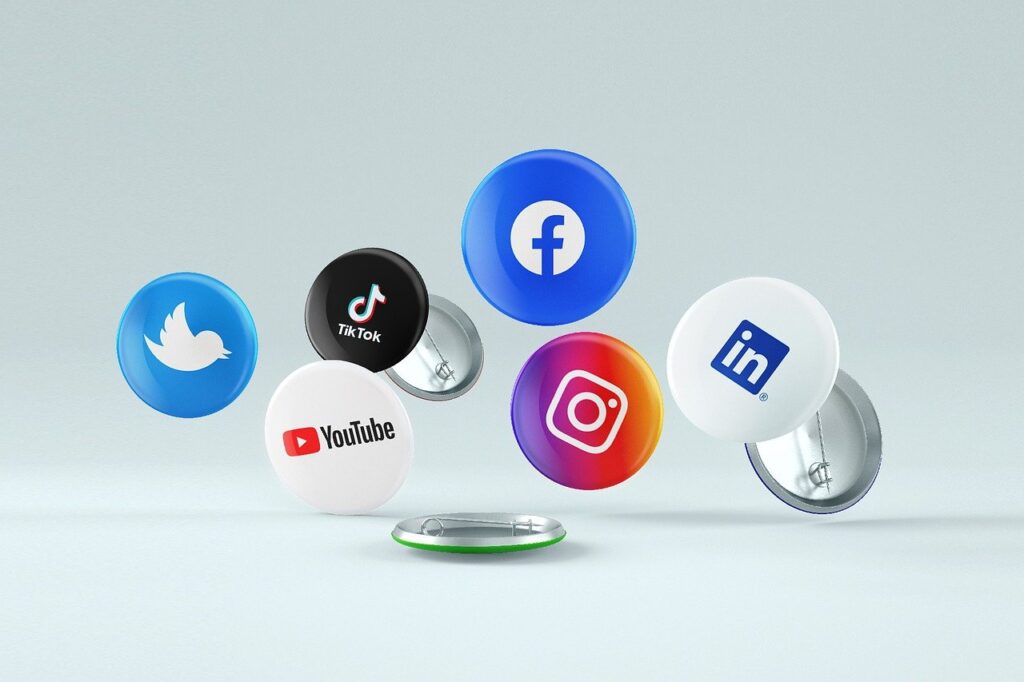 social media, social networks and marketing-RecoilLife .jpg